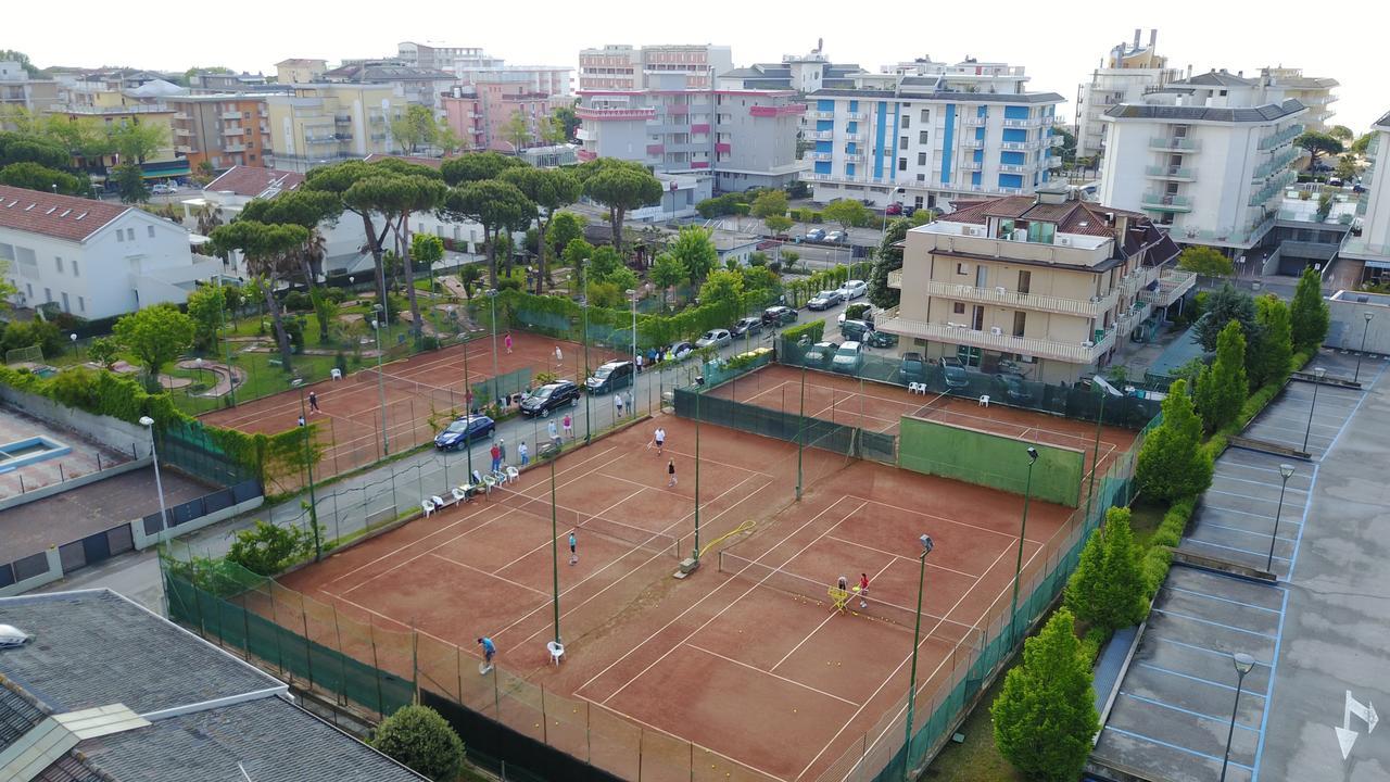 Hotel Rado Lido di Jesolo Dış mekan fotoğraf